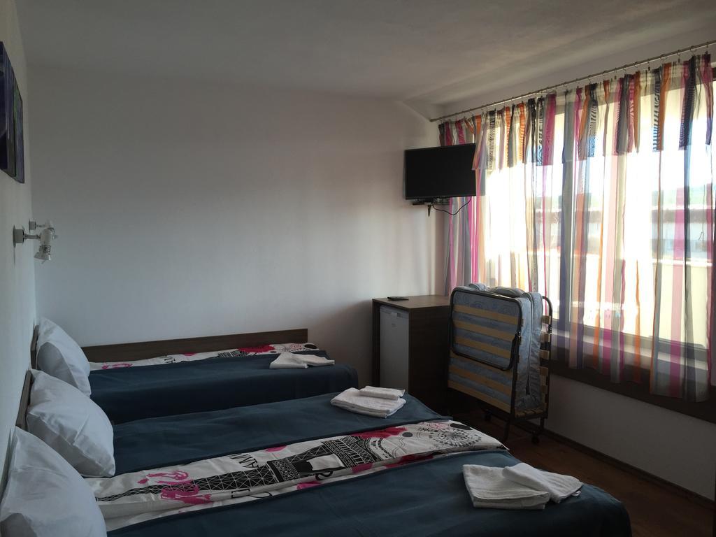 Guest House Hasiendata パヴェル・バニャ エクステリア 写真